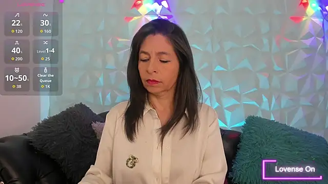 SabinaDeluxe cg online show from 12-16-25, 12:54