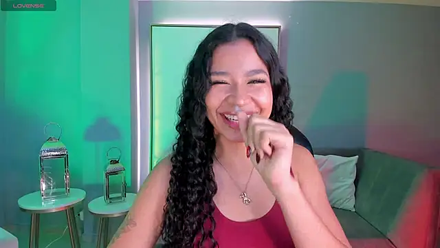 SophieHouston  online show from 10-14-25, 04:35