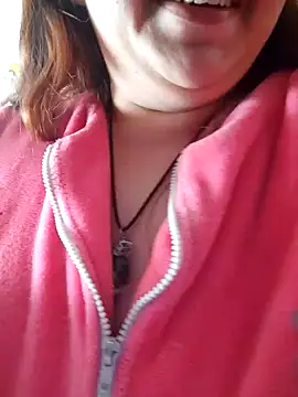 Snapshot of melisa_hot420 chatting on 12-14-25, 03:17 melisa hot420 online show from 12-14-25, 03:17