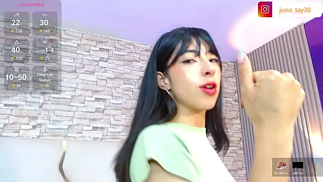 juno tay online show from 10-24-25, 11:39