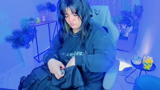 MaryHarrys online show from 09-17-25, 08:43