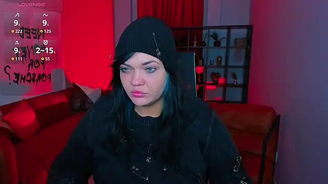 MaryHarrys online show from 11-13-25, 02:32