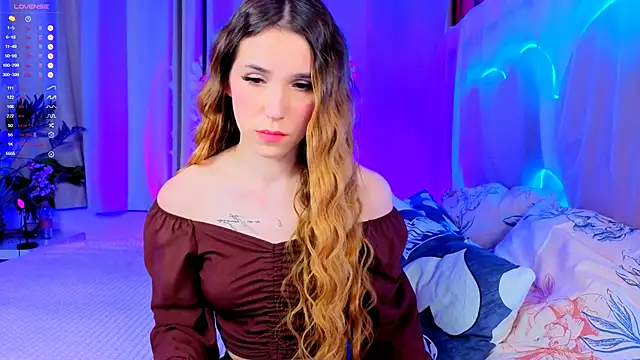 -CindyLou online show from 10-10-25, 08:41