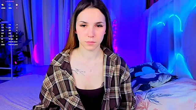 -CindyLou online show from 10-19-25, 08:42