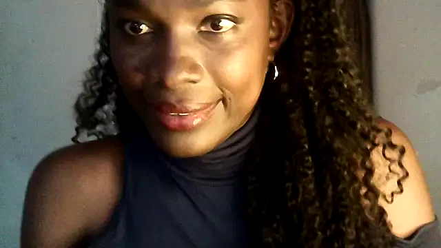 Snapshot of Chatdoll2 chatting on 09-23-25, 04:10 Chatdoll2 online show from 09-23-25, 04:10