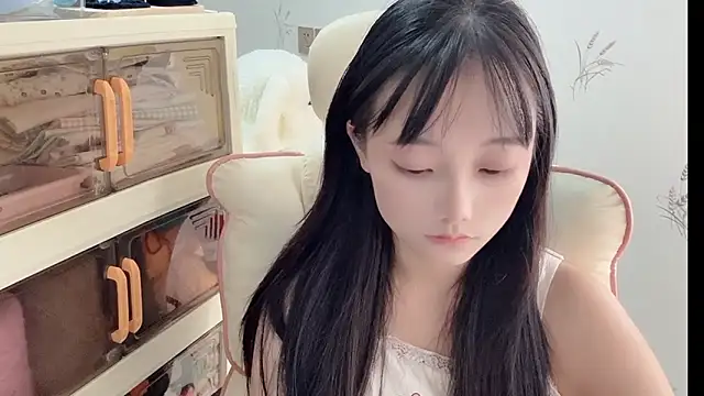 puppy-999 online show from 09-30-25, 02:00