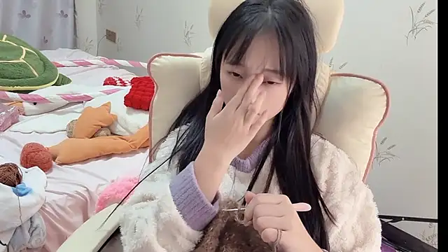 puppy-999 online show from 10-22-25, 03:01