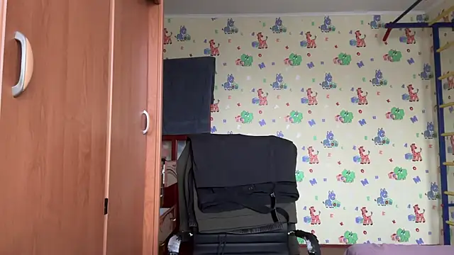 chiraq1945 online show from 12-20-25, 07:48