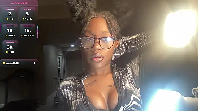 maskedgirl5005 online show from 09-26-25, 09:52