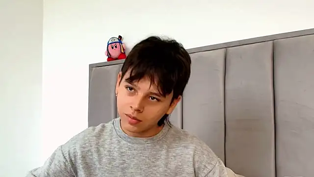 Snapshot of nico_leroy chatting on 09-21-25, 03:35 nico leroy online show from 09-21-25, 03:35