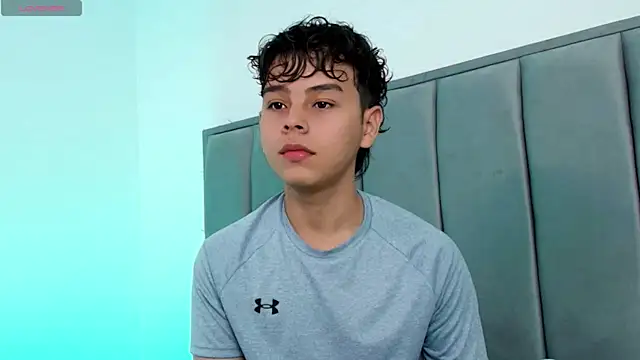 Snapshot of nico_leroy chatting on 10-12-25, 07:35 nico leroy online show from 10-12-25, 07:35