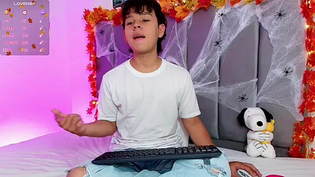 Snapshot of nico_leroy chatting on 10-20-25, 07:36 nico leroy online show from 10-20-25, 07:36