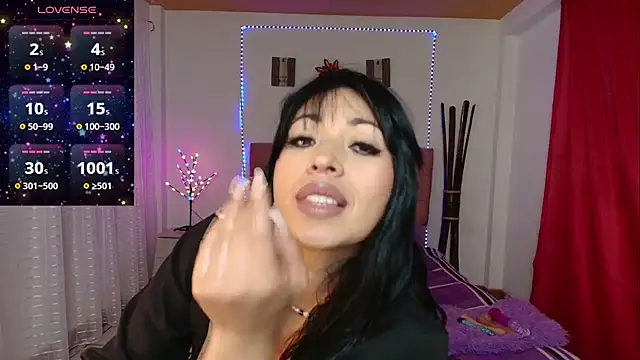 hannagomez 24 online show from 12-05-25, 12:52