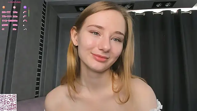 ElvinaRose online show from 10-13-25, 03:39