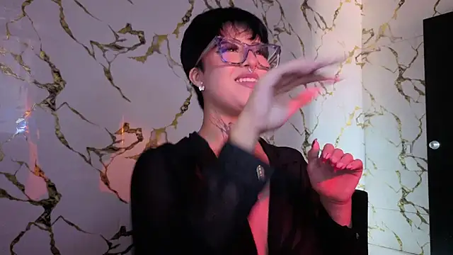 Snapshot of Rebeka-baker chatting on 12-20-25, 12:34 Rebeka-baker online show from 12-20-25, 12:34