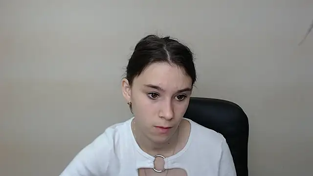 RosaRay  online show from 09-19-25, 06:37