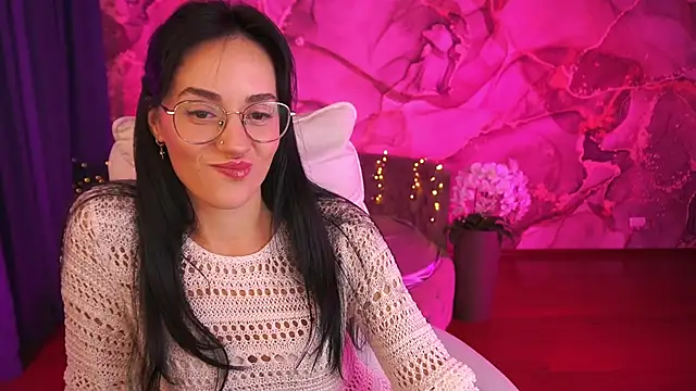 Snapshot of EviLune chatting on 10-07-25, 06:21 EviLune online show from 10-07-25, 06:21