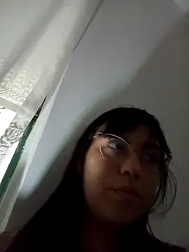 lareinalareinadelanal online show from 09-21-25, 11:45