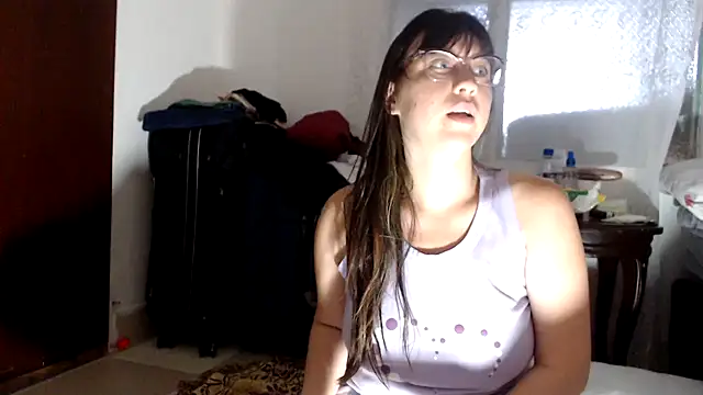 lareinalareinadelanal online show from 09-22-25, 11:34