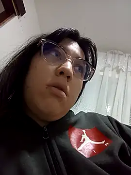 lareinalareinadelanal online show from 11-08-25, 01:11