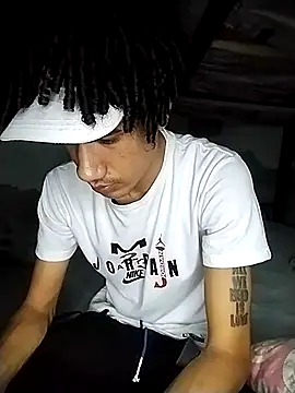 Gabriel Stone online show from 11-26-25, 04:24