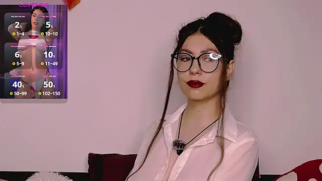 Snapshot of M1kaylaRaven chatting on 10-25-25, 03:25 M1kaylaRaven online show from 10-25-25, 03:25