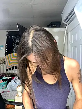 Snapshot of Candy_Shower chatting on 09-18-25, 08:55 Candy Shower online show from 09-18-25, 08:55