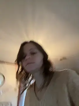 Snapshot of Candy_Shower chatting on 10-08-25, 02:36 Candy Shower online show from 10-08-25, 02:36