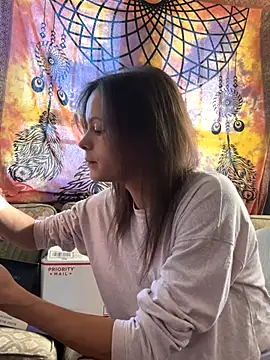 Snapshot of Candy_Shower chatting on 10-20-25, 08:31 Candy Shower online show from 10-20-25, 08:31