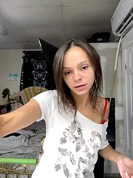 Snapshot of Candy_Shower chatting on 10-22-25, 03:12 Candy Shower online show from 10-22-25, 03:12