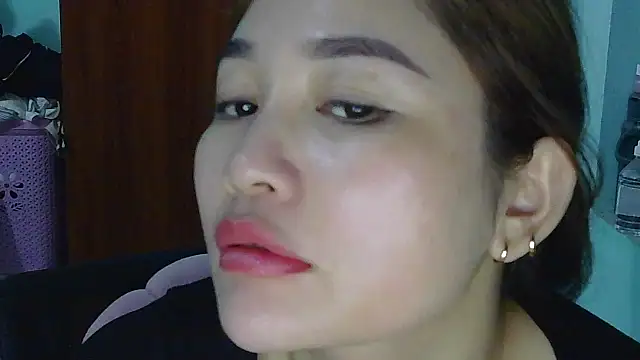 Uhem112 online show from 11-10-25, 01:32