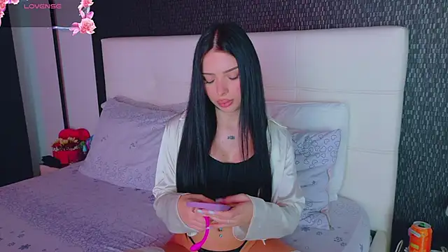 AshleyEttheenn online show from 02-20-26, 05:57