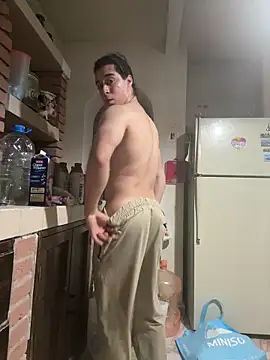 Snapshot of Papiluis96 chatting on 03-02-26, 04:58 Papiluis96 online show from 03-02-26, 04:58