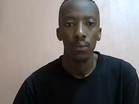 Snapshot of shadez94 chatting on 09-24-25, 05:22 shadez94 online show from 09-24-25, 05:22