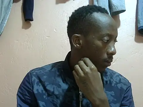 Snapshot of shadez94 chatting on 10-07-25, 04:09 shadez94 online show from 10-07-25, 04:09