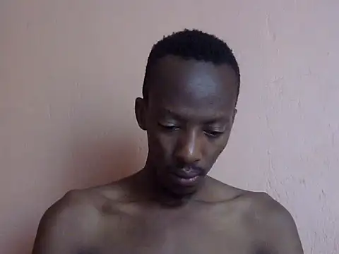 Snapshot of shadez94 chatting on 10-15-25, 10:15 shadez94 online show from 10-15-25, 10:15