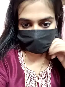 umairahaasan 1 online show from 09-21-25, 10:28