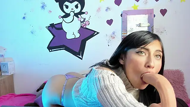 Alanaloiiss  online show from 09-21-25, 12:56