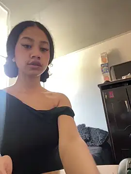 jadee8 online show from 02-04-26, 05:08