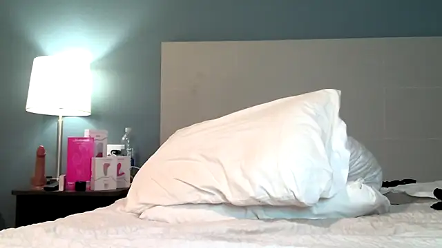 Keikomiller online show from 12-14-25, 01:16