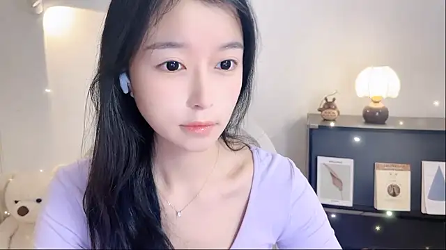 Onechestnut online show from 11-07-25, 07:08