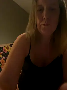 X-Victoria-X online show from 10-02-25, 03:02