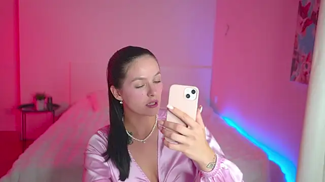 EwelynScott online show from 09-17-25, 04:30