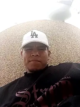 Oscariin96 online show from 02-12-26, 06:47