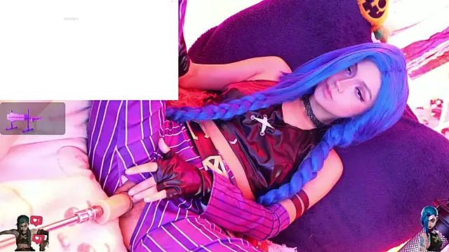 Snapshot of jinixxxx chatting on 10-15-25, 02:28 jinixxxx online show from 10-15-25, 02:28