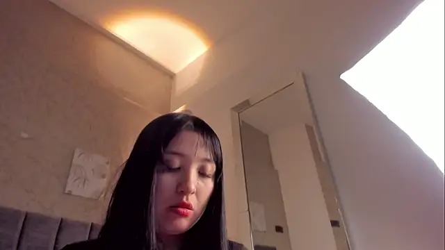 Lunaa bellaa online show from 11-25-25, 07:36