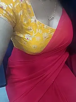 Snapshot of Anuforyou19 chatting on 10-24-25, 04:36 Anuforyou19 online show from 10-24-25, 04:36