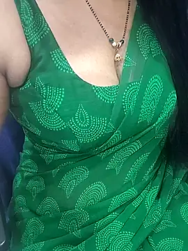 Snapshot of Anuforyou19 chatting on 10-25-25, 05:30 Anuforyou19 online show from 10-25-25, 05:30