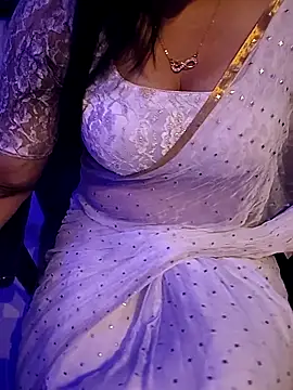 Snapshot of Anuforyou19 chatting on 10-29-25, 07:32 Anuforyou19 online show from 10-29-25, 07:32