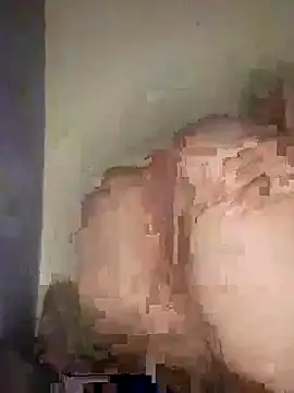 Snapshot of yaraa49 chatting on 10-13-25, 04:07 yaraa49 online show from 10-13-25, 04:07